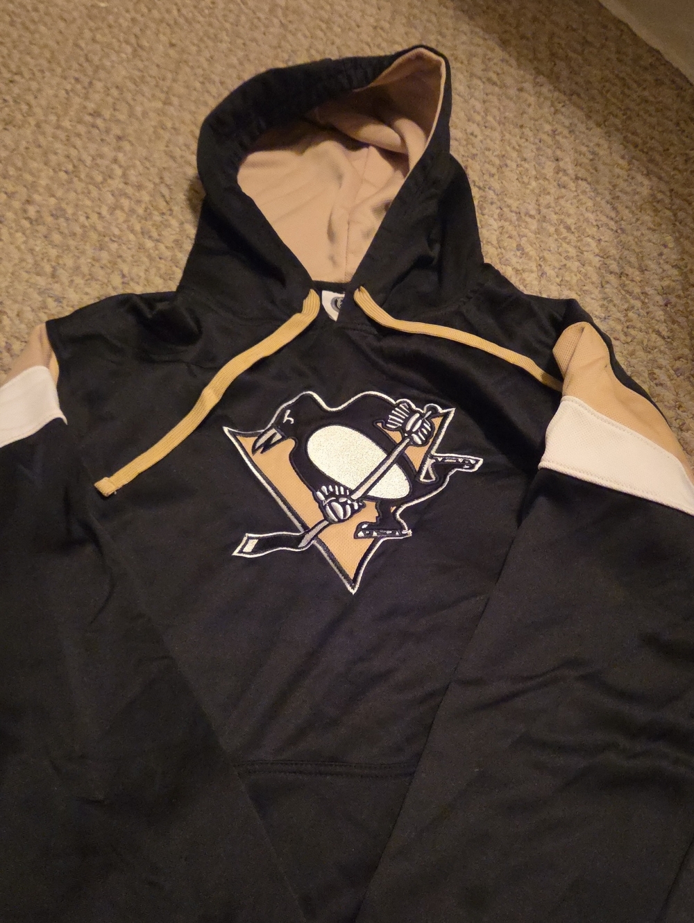 NHL Black and Gold Penguins Crewneck Hoodie